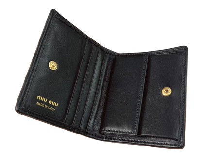 Anushka Wallet